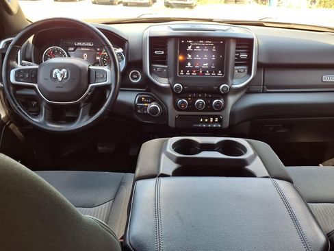 Used 2021 RAM 1500 Big Horn AWD/4WD image 17
