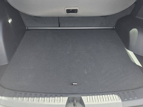 Used 2026 Chevrolet Equinox LT w/ Convenience Package II FWD image 21