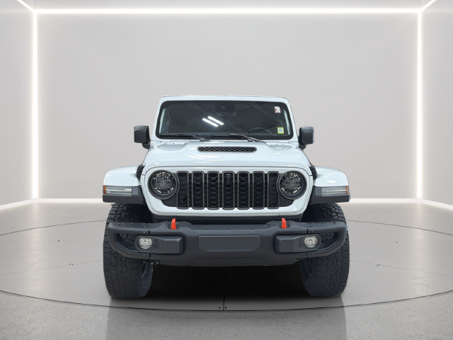 Used 2024 Jeep Gladiator Mojave AWD/4WD image 9