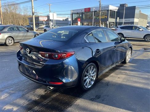 Used 2023 MAZDA MAZDA3 s image 8