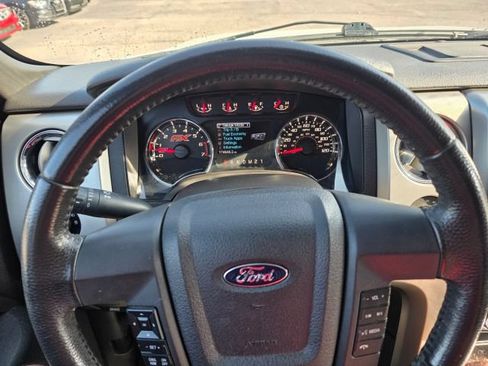 Used 2014 Ford F150 FX4 w/ Equipment Group 402A Luxury AWD/4WD image 15