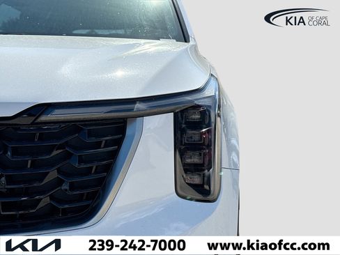 New 2026 Kia Sorento S FWD image 8