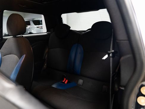 Used 2009 MINI Cooper John Cooper Works image 18