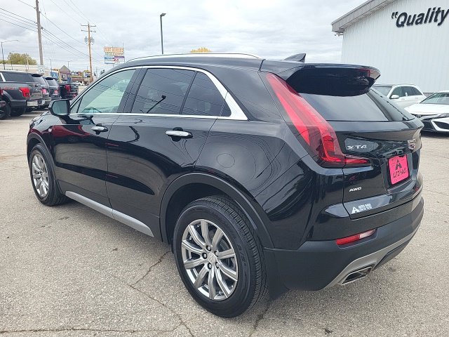 Used 2021 Cadillac XT4 Premium Luxury AWD/4WD image 7