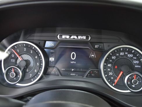 Used 2026 RAM 1500 Big Horn AWD/4WD image 17
