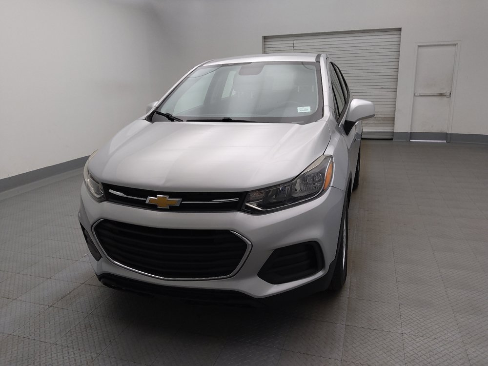 Used 2020 Chevrolet Trax LS FWD image 15