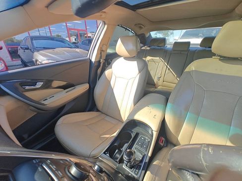 Used 2013 Hyundai Azera w/ Technology Pkg FWD image 4