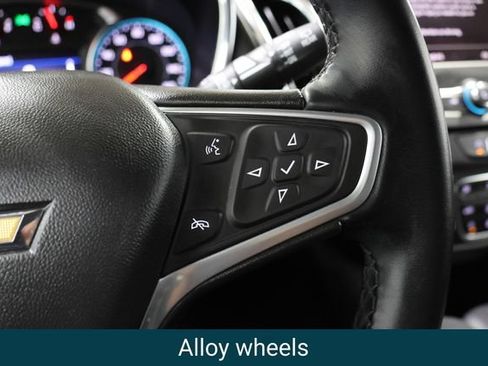 Used 2023 Chevrolet Equinox LT FWD image 19
