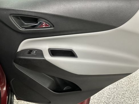 Used 2019 Chevrolet Equinox LT w/ LT True North Edition AWD/4WD image 24