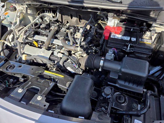 Used 2025 Nissan Versa SV FWD image 22