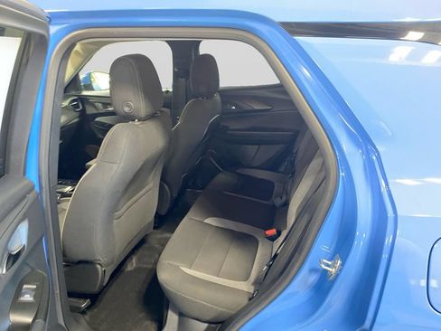 Certified 2024 Chevrolet TrailBlazer LT w/ Convenience Package AWD/4WD image 16