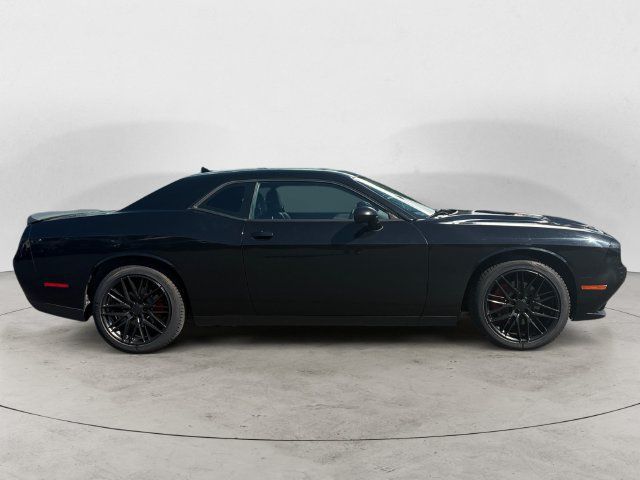 Used 2018 Dodge Challenger R/T Plus RWD image 4