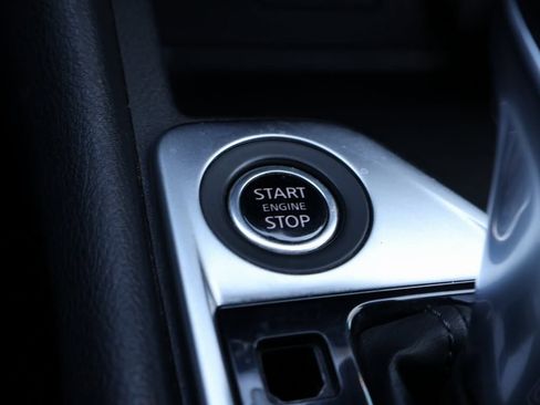 Used 2022 Nissan Sentra SV image 32