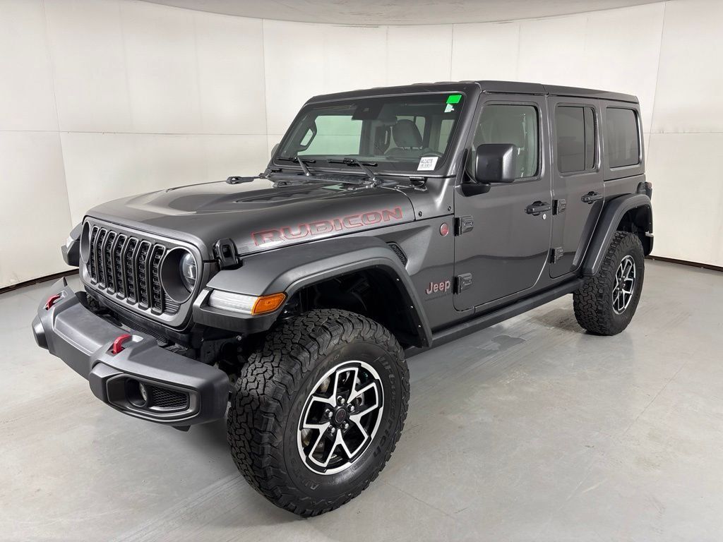 Used 2025 Jeep Wrangler Unlimited Rubicon w/ Convenience Group AWD/4WD image 4