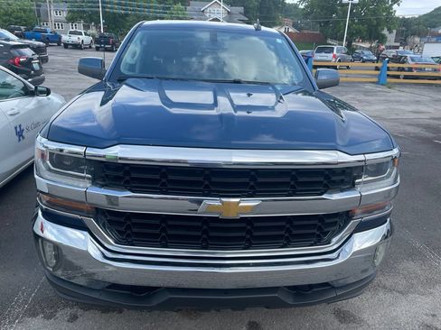 Used 2017 Chevrolet Silverado 1500 LT w/ All Star Edition AWD/4WD image 3