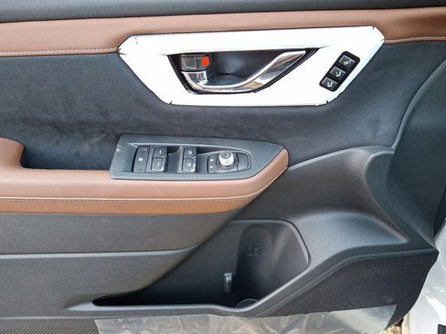 New 2026 Subaru Forester Touring image 9