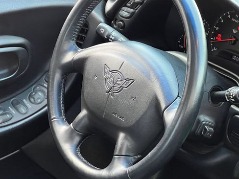 Used 1999 Chevrolet Corvette Convertible w/ Memory Pkg RWD image 22