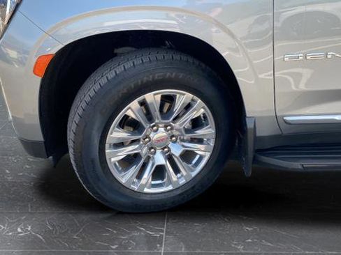 Used 2023 GMC Yukon Denali AWD/4WD image 37