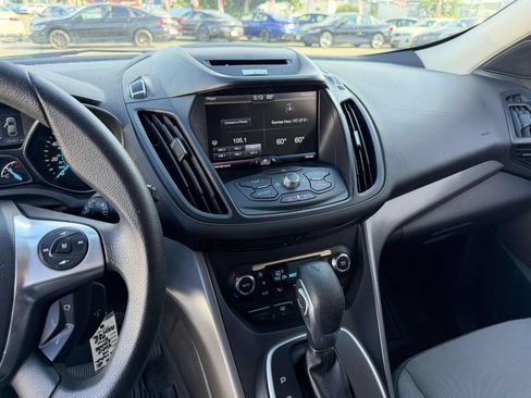 Used 2014 Ford Escape SE w/ Equipment Group 201A AWD/4WD image 23