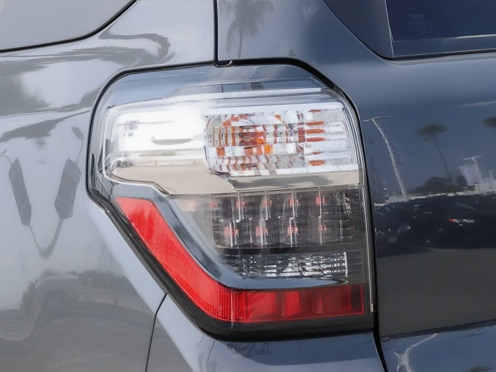 Used 2024 Toyota 4Runner TRD Off-Road Premium w/ Off Road Premium Plus Package AWD/4WD image 11