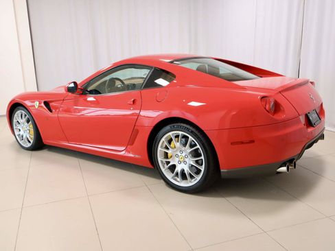 Used 2007 Ferrari 599 GTB Fiorano RWD image 3