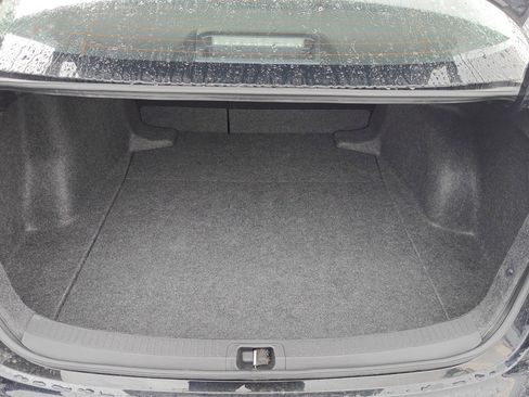 Used 2025 Toyota Corolla LE image 25