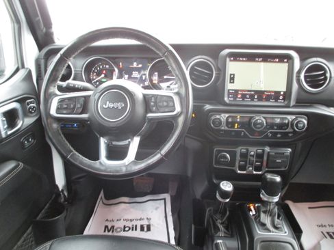 Used 2021 Jeep Wrangler Unlimited Sahara w/ Cold Weather Group image 12