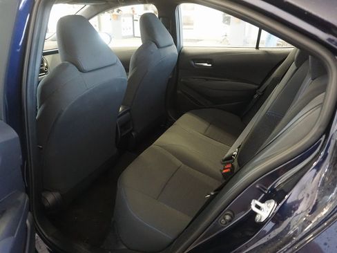 Used 2022 Toyota Corolla SE w/ SE Premium Package image 19