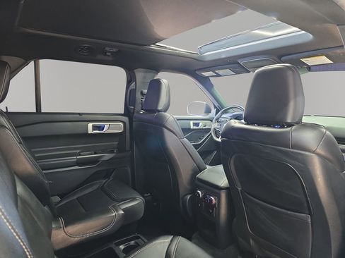 Used 2020 Ford Explorer ST AWD/4WD image 29