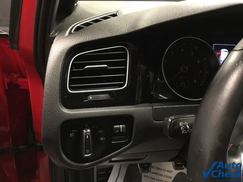 Used 2015 Volkswagen GTI SE w/ Lighting Package (SEL) image 21