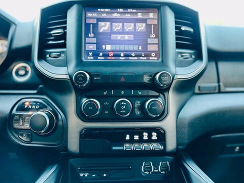 Used 2019 RAM 1500 Big Horn AWD/4WD image 15
