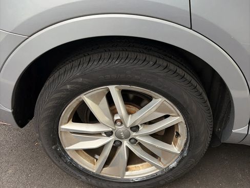 Used 2018 Audi Q3 2.0T Premium AWD/4WD image 11