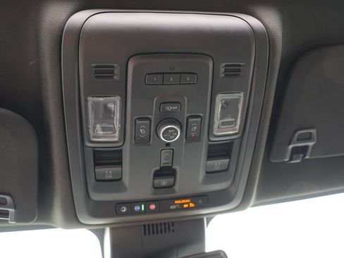 Used 2023 GMC Yukon Denali w/ Max Trailering Package AWD/4WD image 35