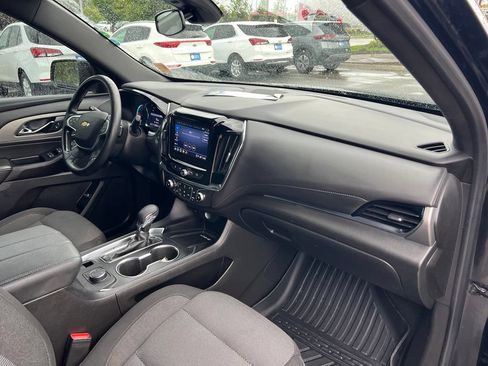 Used 2023 Chevrolet Traverse LT AWD/4WD image 30