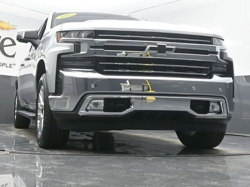 Used 2020 Chevrolet Silverado 1500 LTZ w/ LTZ Plus Package image 3