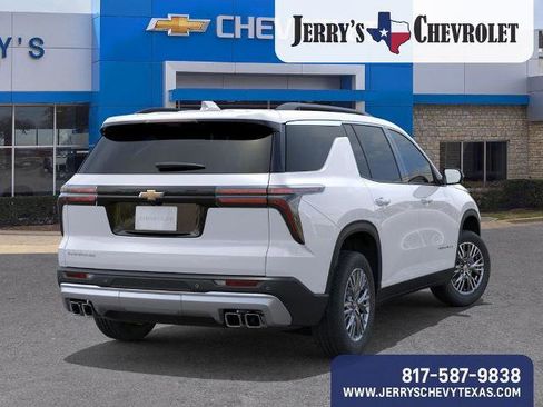New 2026 Chevrolet Traverse LT w/ Driver Confidence Package image 5