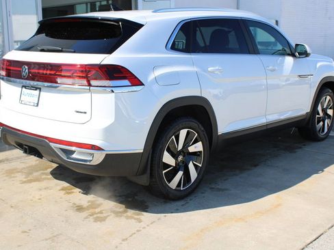 New 2026 Volkswagen Atlas Cross Sport SEL AWD/4WD image 6