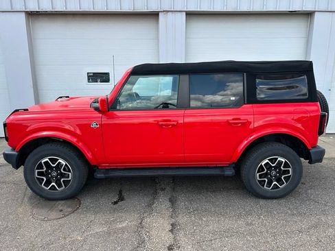 Certified 2024 Ford Bronco Outer Banks AWD/4WD image 3