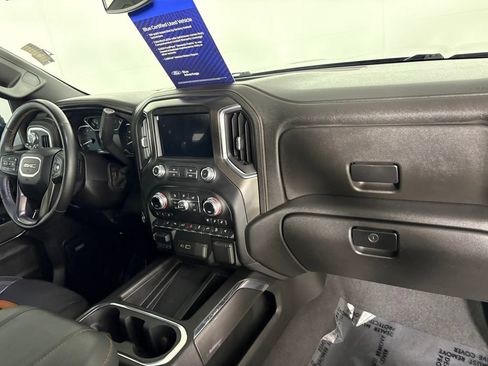 Used 2023 GMC Sierra 2500 AT4 w/ AT4 Preferred Package AWD/4WD image 37