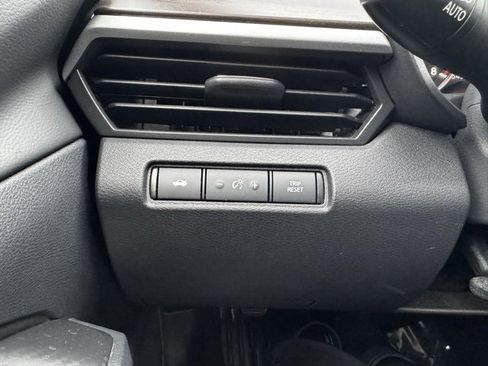 Used 2024 Nissan Altima 2.5 SV image 26