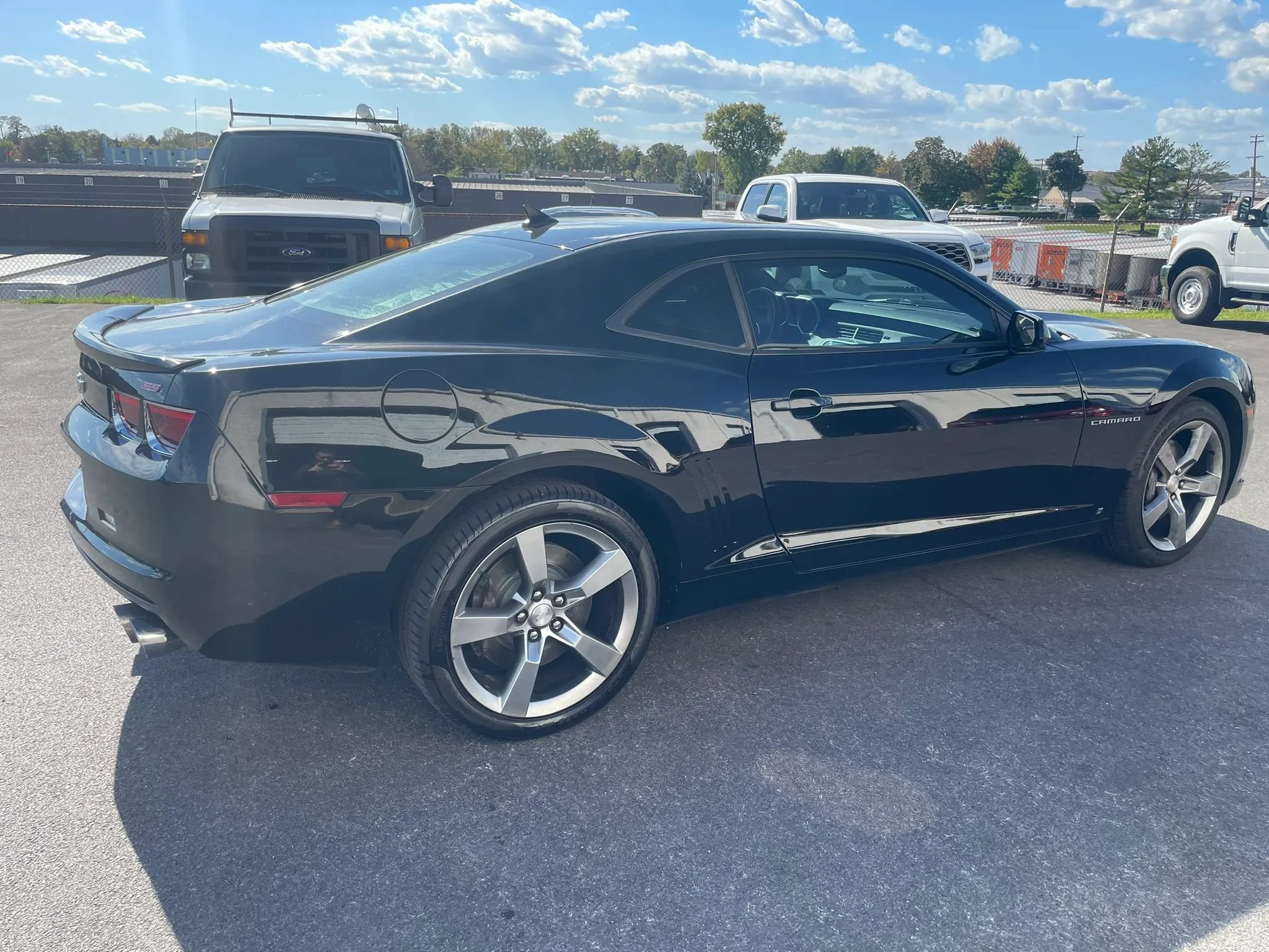 Used 2010 Chevrolet Camaro SS w/ RS Package RWD image 22