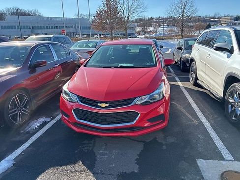 Used 2016 Chevrolet Cruze LT image 15