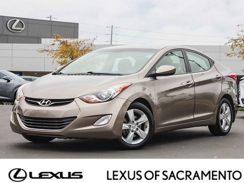 Used 2013 Hyundai Elantra GLS w/ Preferred Pkg image 1