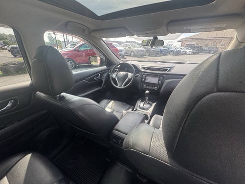 Used 2015 Nissan Rogue SL w/ SL Premium Package AWD/4WD image 21