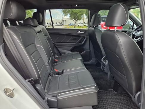 Used 2022 Volkswagen Tiguan SEL R-Line AWD/4WD image 20