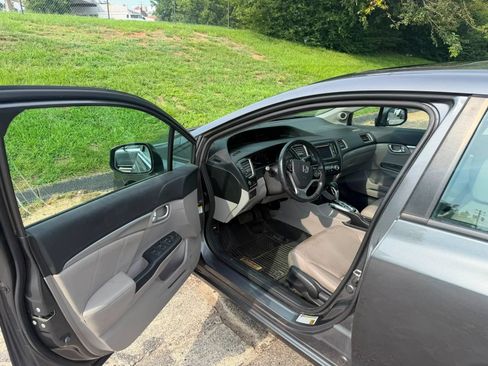 Used 2013 Honda Civic EX-L image 10