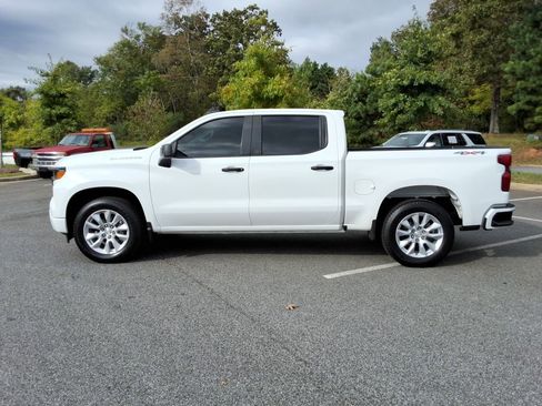 Certified 2022 Chevrolet Silverado 1500 Custom image 8