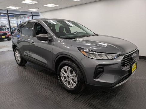 Certified 2025 Ford Escape Active w/ Tech Pack #1 image 3