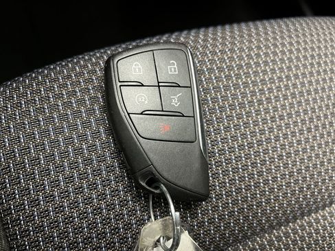 Certified 2023 Buick Envision Preferred w/ Sport Touring Package image 27