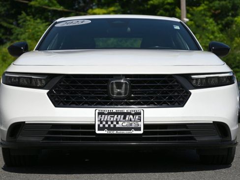Used 2023 Honda Accord Sport image 8